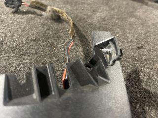 bontott VW GOLF IV Jobb A Oszlop Hangszóró