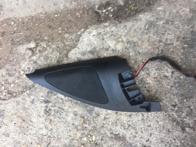 bontott VW GOLF IV Jobb A Oszlop Hangszóró