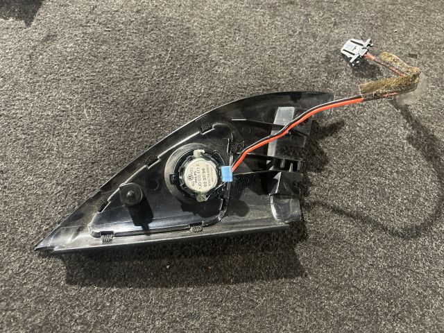 bontott VW GOLF IV Jobb A Oszlop Hangszóró