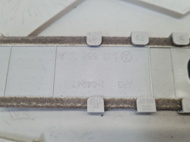 bontott VW GOLF IV Jobb C Oszlop Burkolat