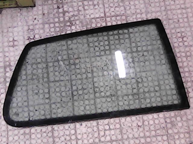 bontott VW GOLF IV Jobb C Oszlop Oldalablak Üveg