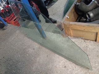 bontott VW GOLF IV Jobb első Ablak