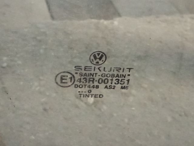 bontott VW GOLF IV Jobb első Ablak