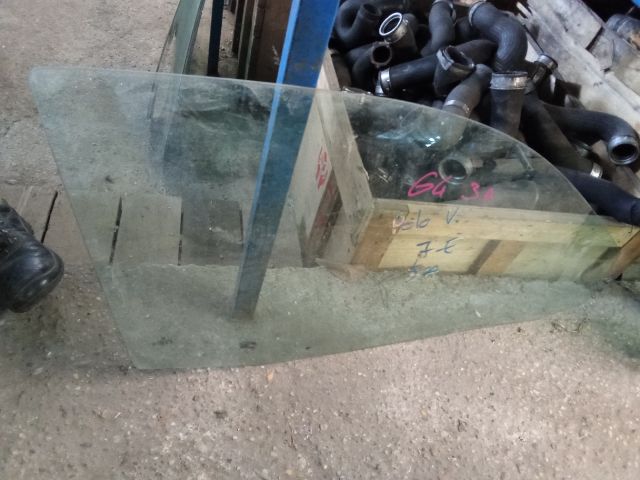 bontott VW GOLF IV Jobb első Ablak