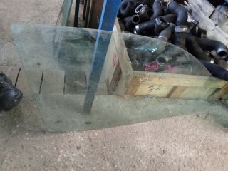 bontott VW GOLF IV Jobb első Ablak