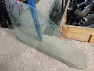 bontott VW GOLF IV Jobb első Ablak