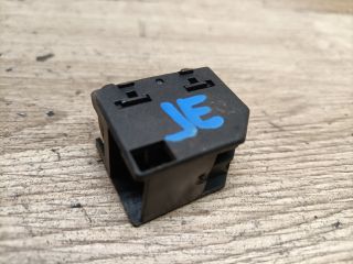 bontott VW GOLF IV Jobb első Ablakemelő Kapcsoló