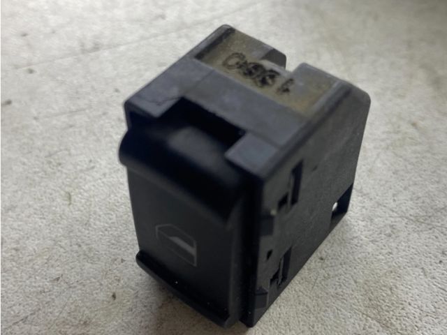 bontott VW GOLF IV Jobb első Ablakemelő Kapcsoló