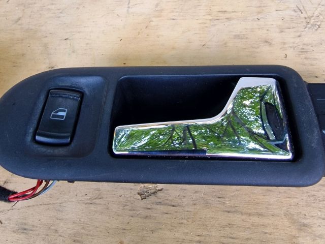 bontott VW GOLF IV Jobb első Ablakemelő Kapcsoló