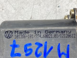 bontott VW GOLF IV Jobb első Ablakemelő Motor