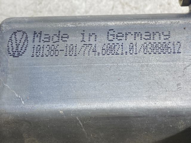 bontott VW GOLF IV Jobb első Ablakemelő Motor