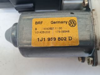 bontott VW GOLF IV Jobb első Ablakemelő Motor