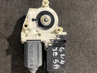 bontott VW GOLF IV Jobb első Ablakemelő Motor