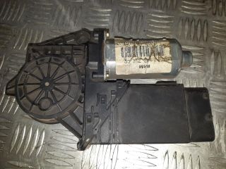bontott VW GOLF IV Jobb első Ablakemelő Motor