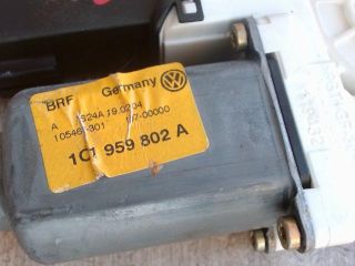 bontott VW GOLF IV Jobb első Ablakemelő Motor
