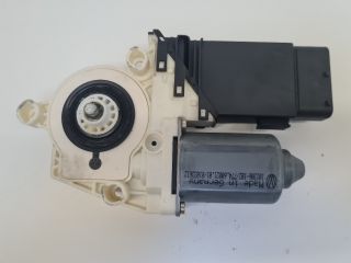 bontott VW GOLF IV Jobb első Ablakemelő Motor