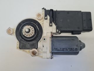 bontott VW GOLF IV Jobb első Ablakemelő Motor