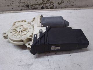 bontott VW GOLF IV Jobb első Ablakemelő Motor