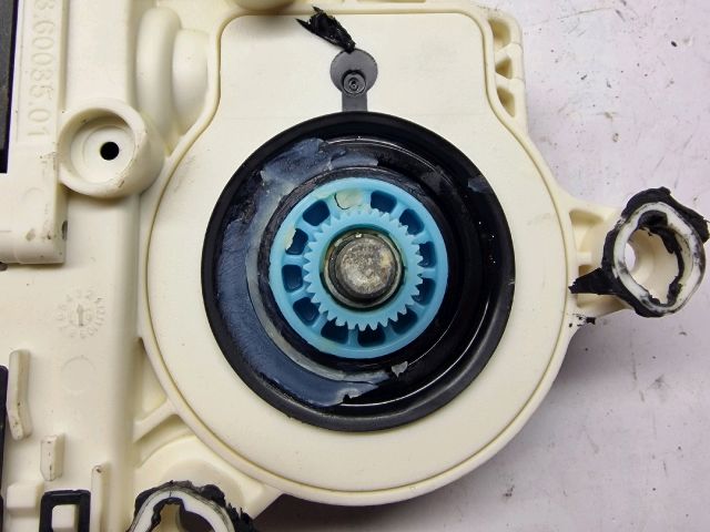 bontott VW GOLF IV Jobb első Ablakemelő Motor