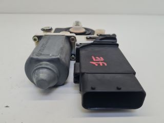 bontott VW GOLF IV Jobb első Ablakemelő Motor