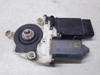 bontott VW GOLF IV Jobb első Ablakemelő Motor