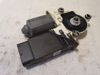 bontott VW GOLF IV Jobb első Ablakemelő Motor