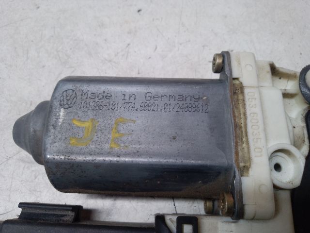 bontott VW GOLF IV Jobb első Ablakemelő Motor