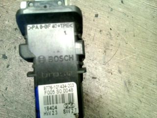 bontott VW GOLF IV Jobb első Ablakemelő Motor