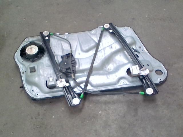 bontott VW GOLF IV Jobb első Ablakemelő Szerkezet (Elektromos)