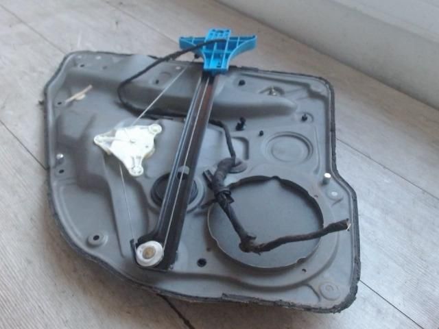 bontott VW GOLF IV Jobb első Ablakemelő Szerkezet (Elektromos)