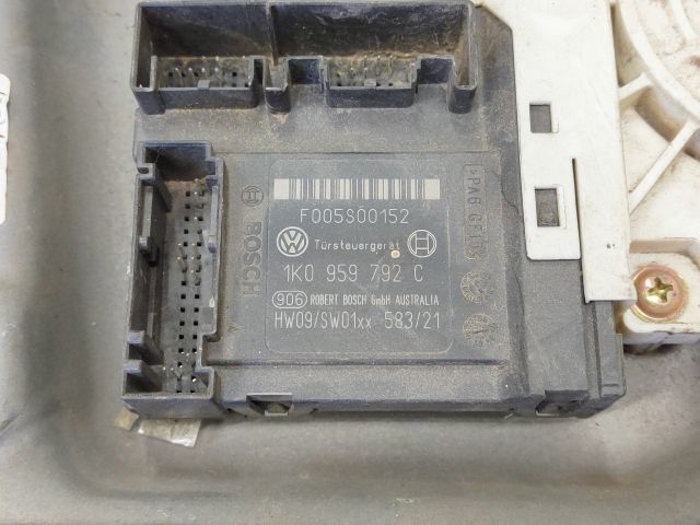 bontott VW GOLF IV Jobb első Ablakemelő Szerkezet (Elektromos)