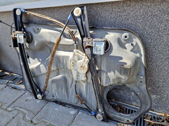 bontott VW GOLF IV Jobb első Ablakemelő Szerkezet (Elektromos)