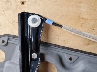 bontott VW GOLF IV Jobb első Ablakemelő Szerkezet (Elektromos)