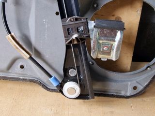 bontott VW GOLF IV Jobb első Ablakemelő Szerkezet (Elektromos)