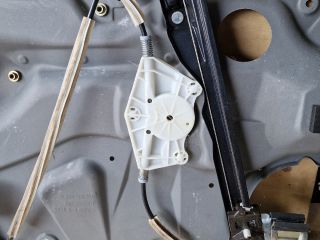 bontott VW GOLF IV Jobb első Ablakemelő Szerkezet (Elektromos)