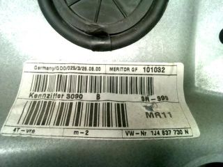 bontott VW GOLF IV Jobb első Ablakemelő Szerkezet (Mechanikus)