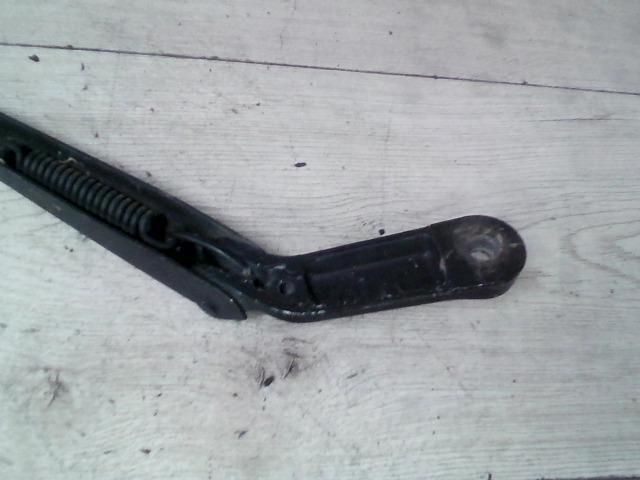 bontott VW GOLF IV Jobb első Ablaktörlő Kar