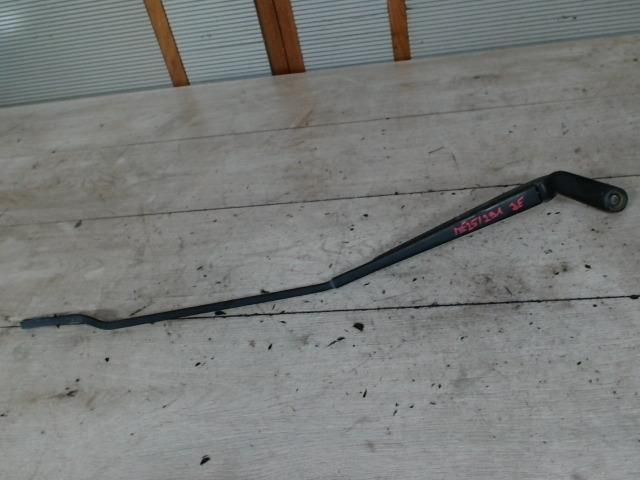 bontott VW GOLF IV Jobb első Ablaktörlő Kar