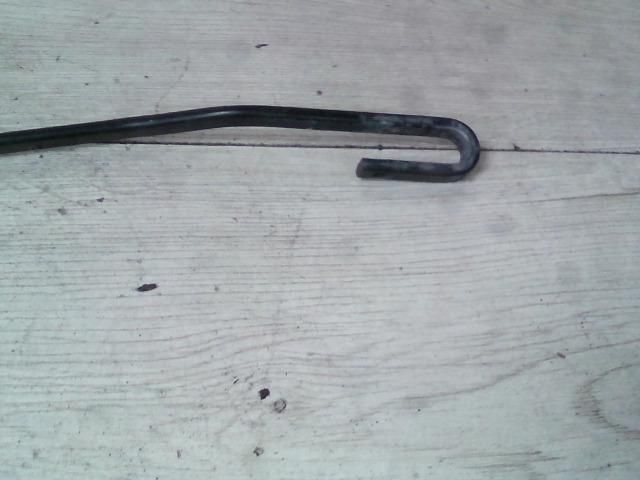 bontott VW GOLF IV Jobb első Ablaktörlő Kar