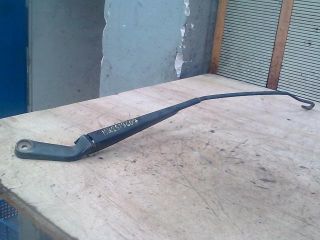 bontott VW GOLF IV Jobb első Ablaktörlő Kar