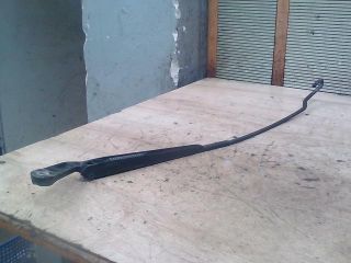 bontott VW GOLF IV Jobb első Ablaktörlő Kar