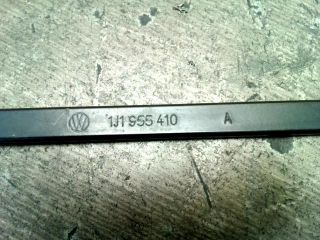 bontott VW GOLF IV Jobb első Ablaktörlő Kar