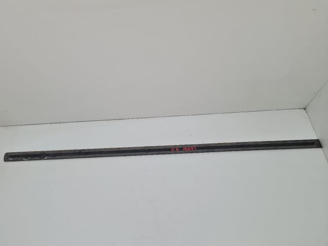 bontott VW GOLF IV Jobb első Ajtó Díszléc