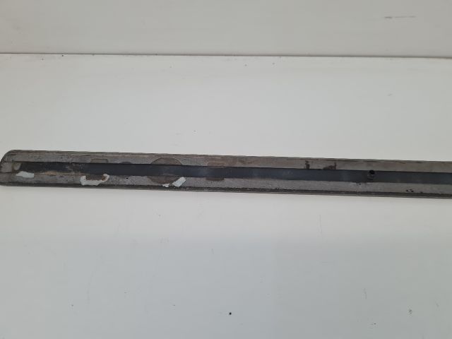 bontott VW GOLF IV Jobb első Ajtó Díszléc