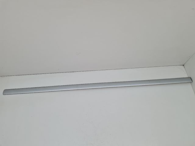 bontott VW GOLF IV Jobb első Ajtó Díszléc