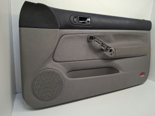 bontott VW GOLF IV Jobb első Ajtó Kárpit