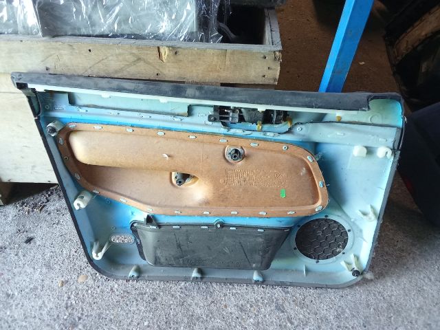 bontott VW GOLF IV Jobb első Ajtó Kárpit