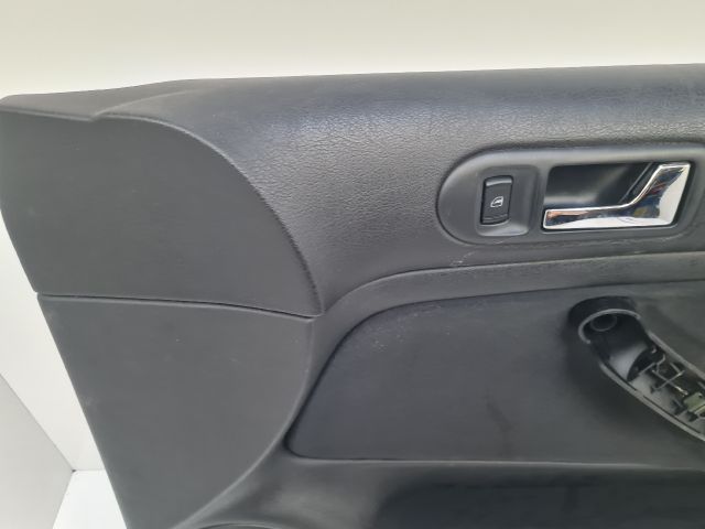 bontott VW GOLF IV Jobb első Ajtó Kárpit