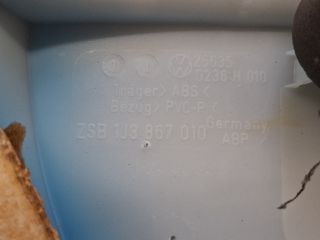 bontott VW GOLF IV Jobb első Ajtó Kárpit