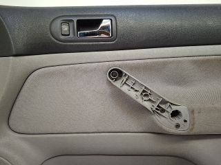 bontott VW GOLF IV Jobb első Ajtó Kárpit